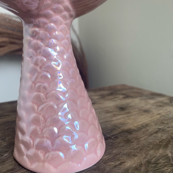 Pink Holographic Mermaid Tail Decor - Picture 2 of 6